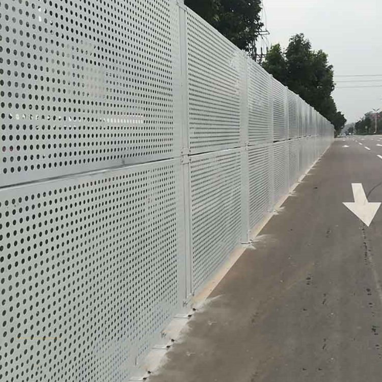 新型冲孔围挡厂家 道路施工防撞隔离围栏 工地防风围墙建筑穿钻孔板