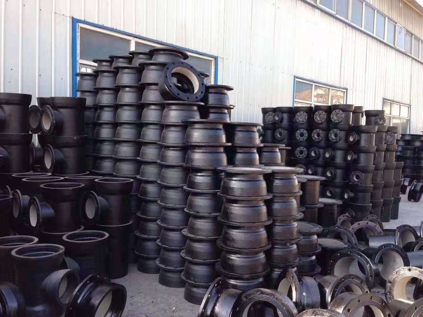 球墨铸铁四通