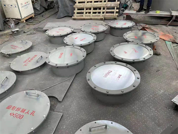 圆形防爆门 重力防爆门 斜面防爆门 铸钢重力防爆门加工 生产厂家 钰薪
