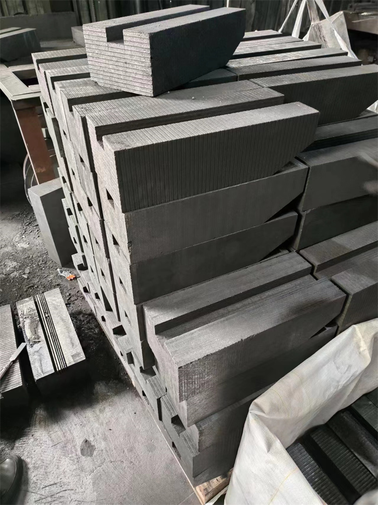 石墨炉头,石墨流水槽,石墨模具,石墨制品 性能稳定 耐酸碱防腐蚀