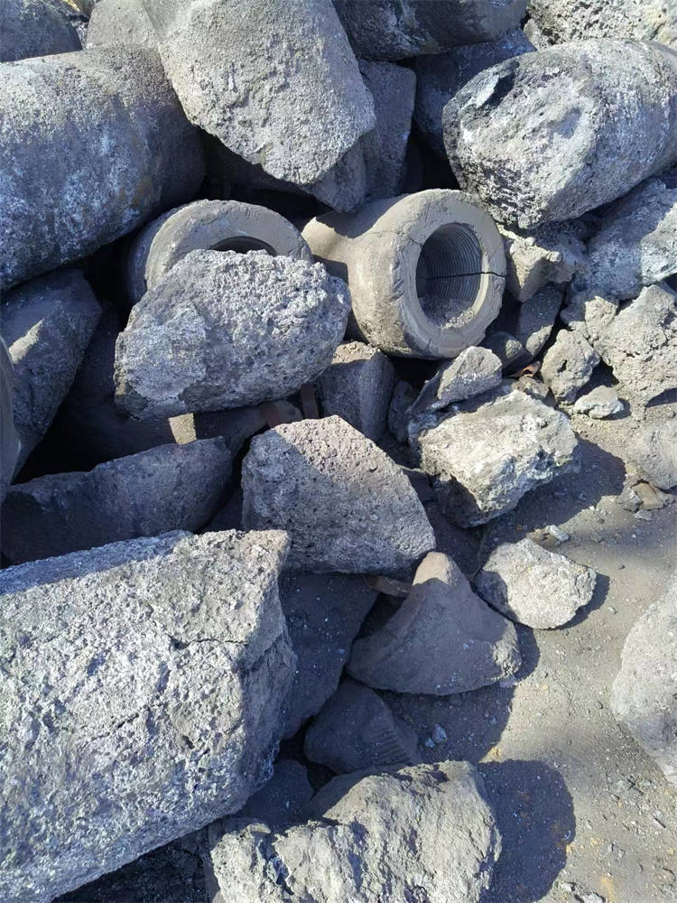 硅厂废旧石墨电极,钢厂废旧石墨,废旧石墨电极,废石墨板,石墨块,废旧高纯石墨块,石墨粉 钢厂 铁合金厂电炉用