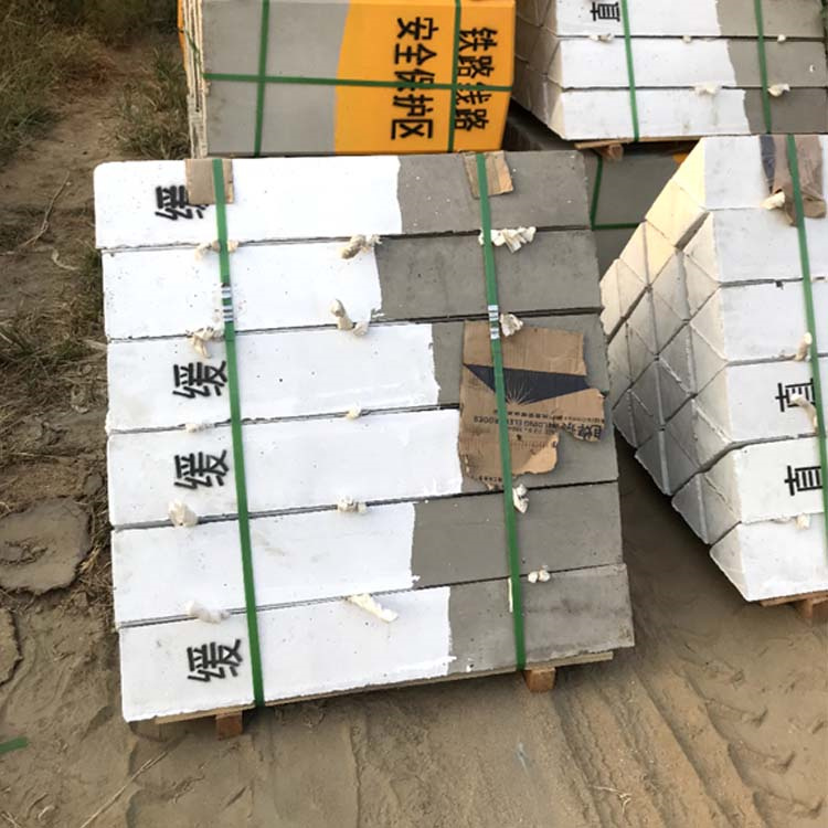 圆曲线及缓和曲线始终点标 昌育麒公路诱导标 厂家发货