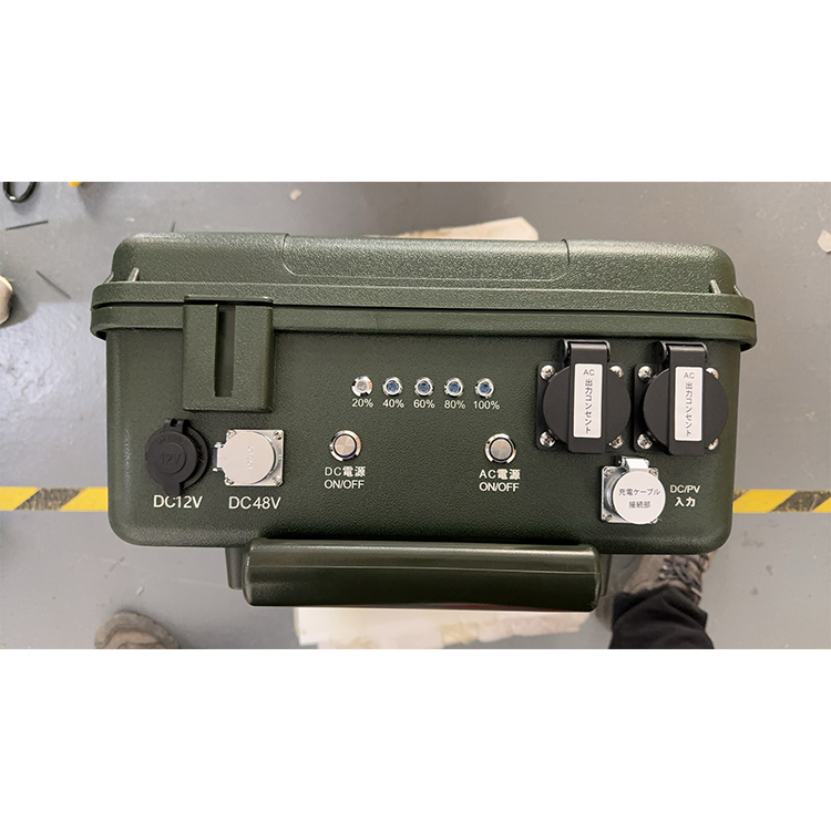 Px5820 便携式交直流电源 现货直发