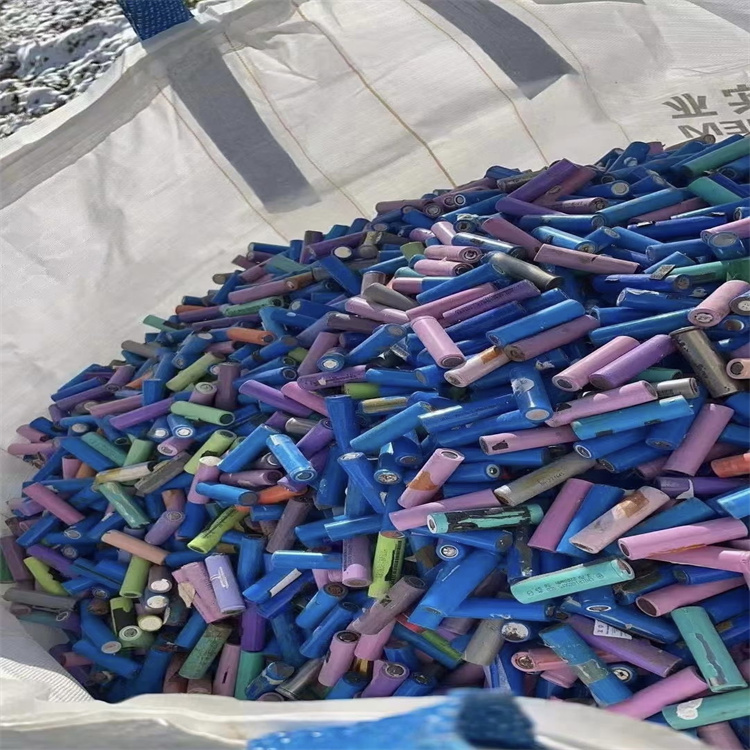 正规的镍氢电池回收公司-回收18650电池组上门收购手机电池