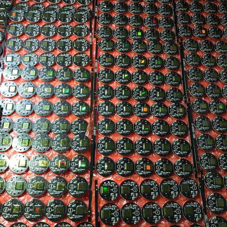 宏丰源高价回收IC芯片 电子元器件 晶振 连接器 电容 回收电子料