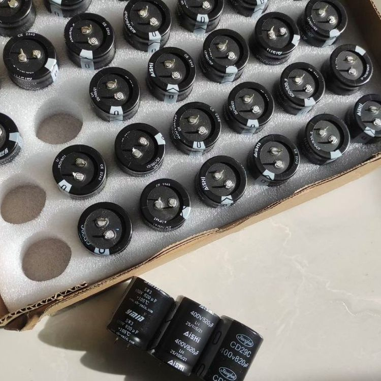 全国范围高价回收电解电容
