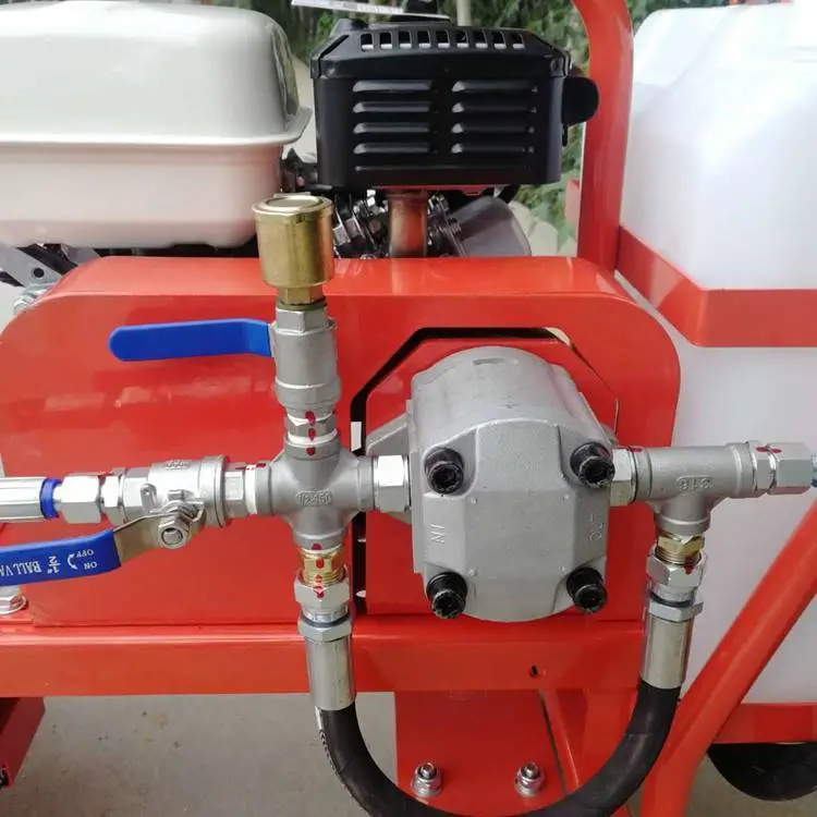 华晟天辰路面沥青撒布机厂家直销