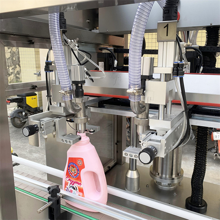 活塞双头跟随灌装机 品质保证