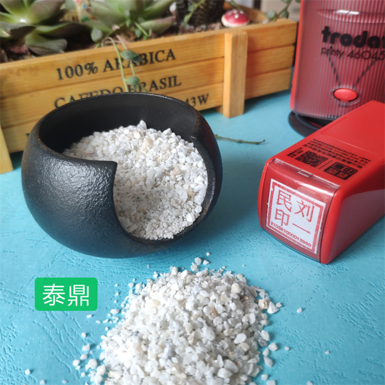 大量批发低铁1000目方解石粉圆粒方解石砂方解石钙粉