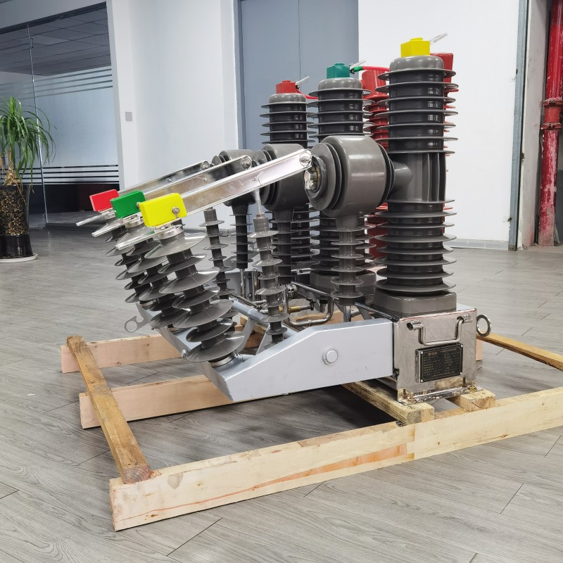 柱上手动电动智能真空开关ZW32-40.5户外高压真空断路器