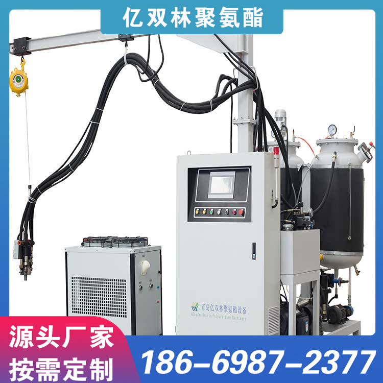 聚氨酯高压发泡机  易处理 硬度高