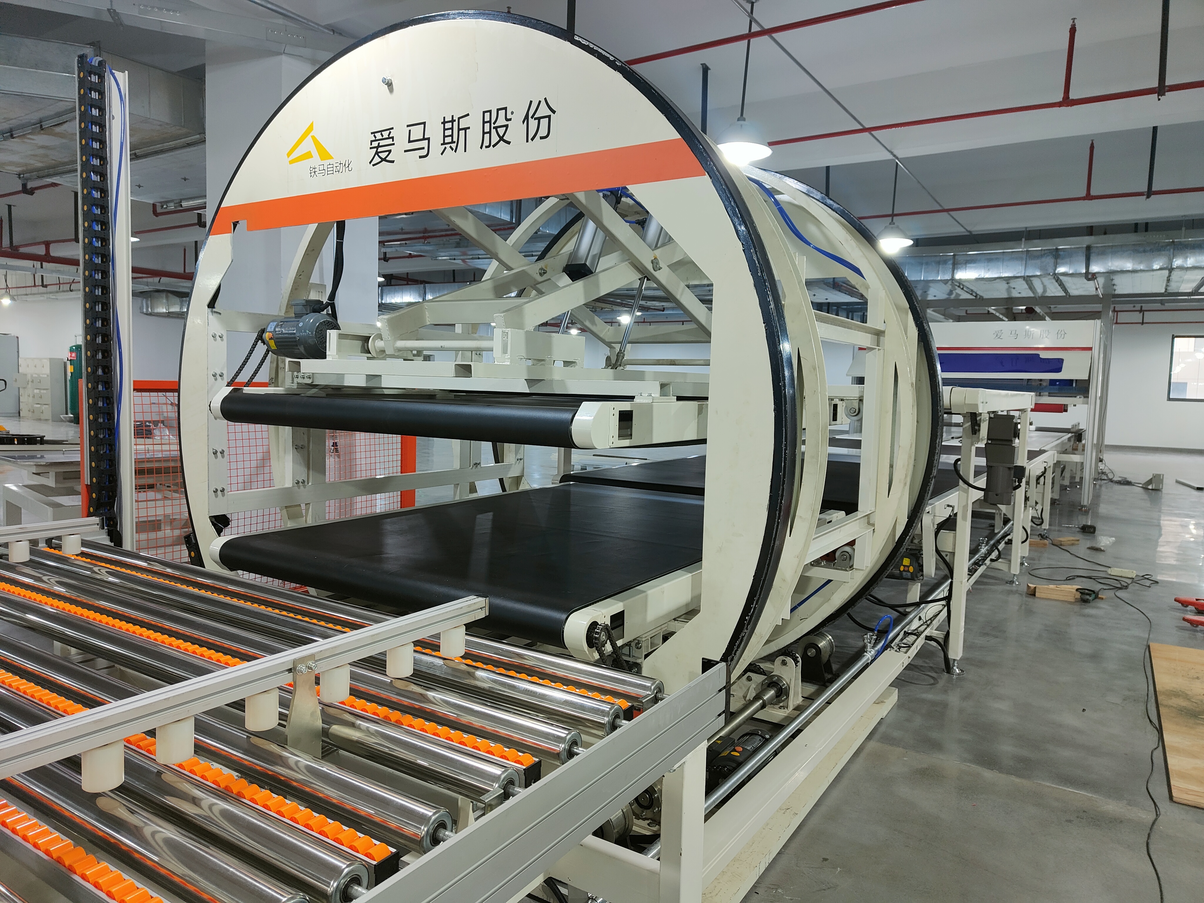 床垫加工设备；全自360度翻转机，床垫翻转机