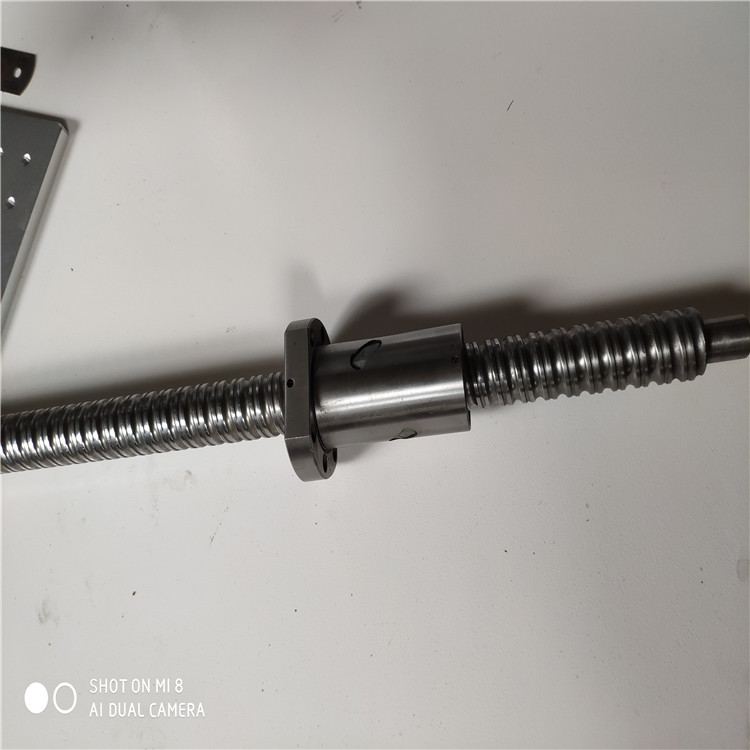 国产 SFE2525 滚珠丝杠 长家可定制