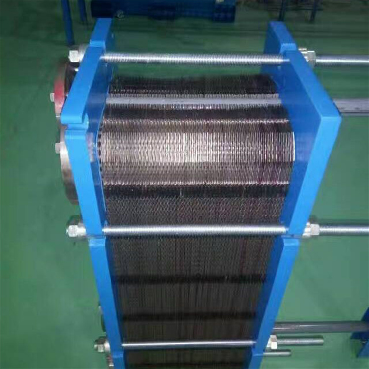 淬火油冷却器 占地面积小 结构完整