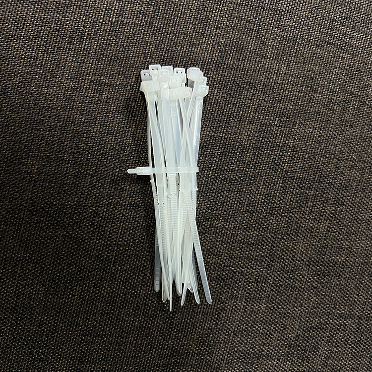 汽车工业电气辅材捆扎带尼龙自锁扎带